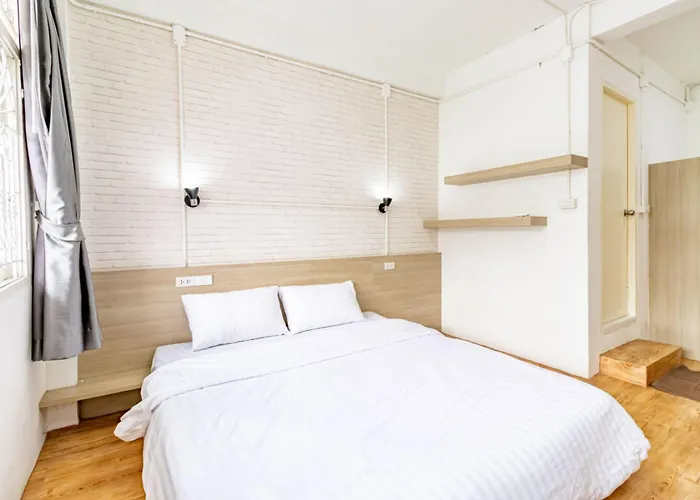 Apartment Ze Bang Aor Station Near By Yanhee Hospital